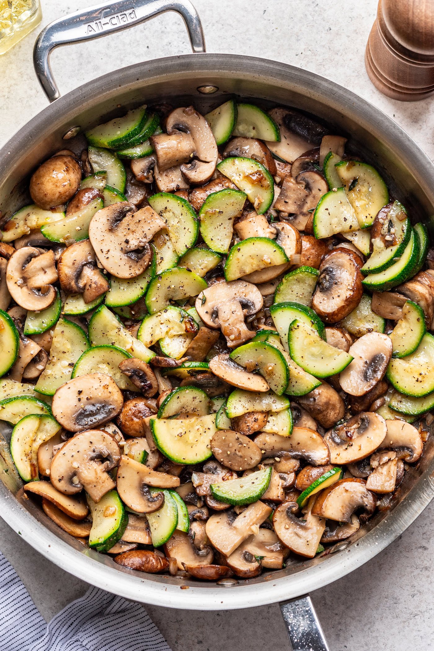 Minute Skillet Zucchini: From Bland to Flavorful & Easy